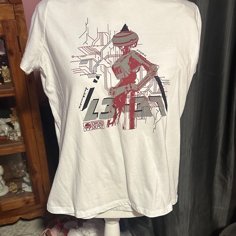 Star Wars White and Red Droid Graphic Tee